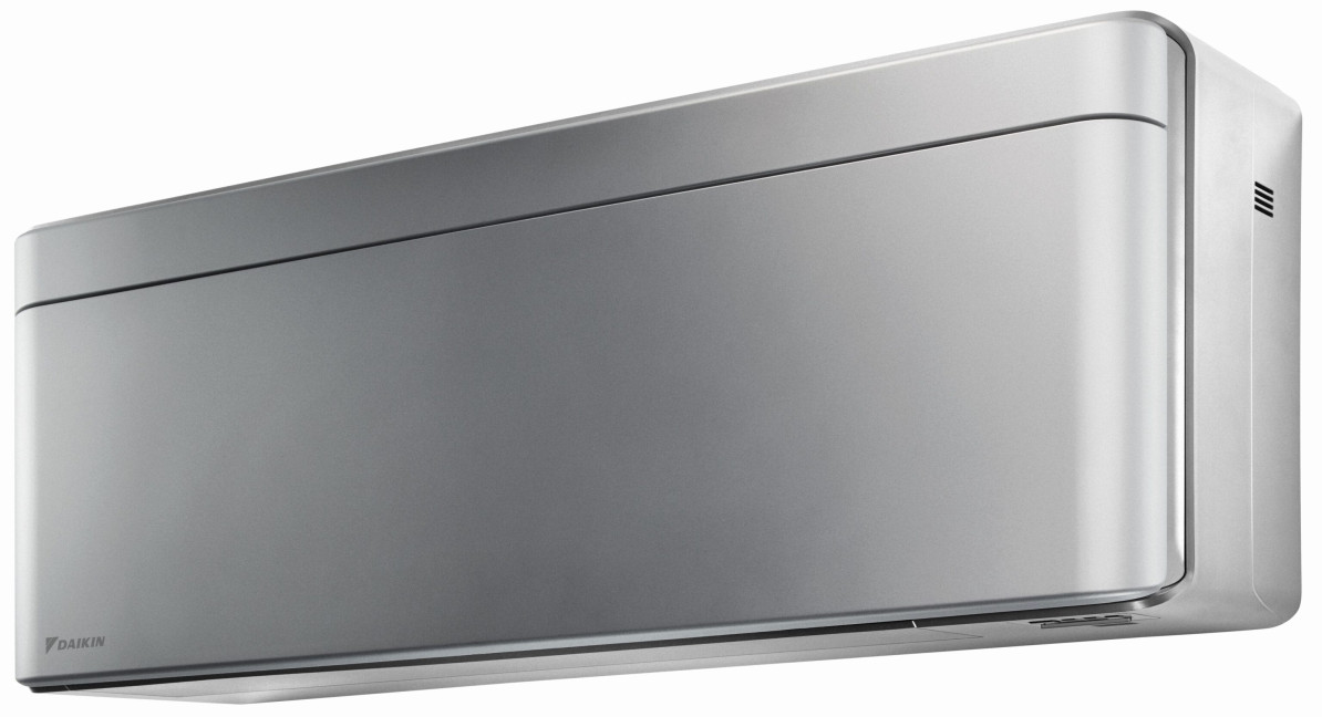 detail Daikin Stylish stříbrná nástěnná klimatizace 2,0kW single split s venkovní jedno
